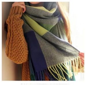 B29 Plaid Check Bright Blue Lime Green Purple Fringe Knit Wrap Shawl Scarf